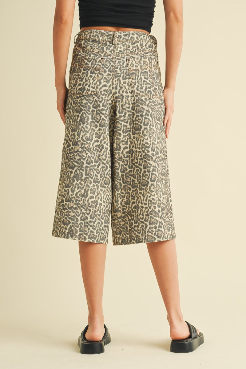LEO BERMUDA DENIM SHORTS
