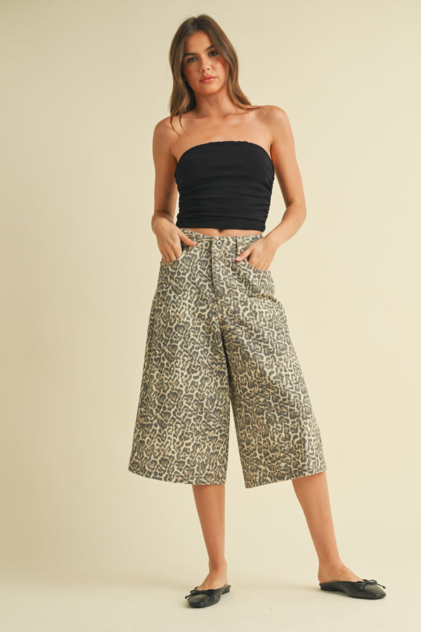 LEO BERMUDA DENIM SHORTS