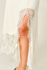 MISTY LACE SKIRT