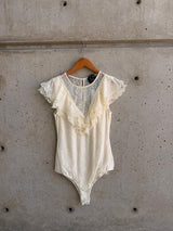 RUFFLE LACE BODYSUIT